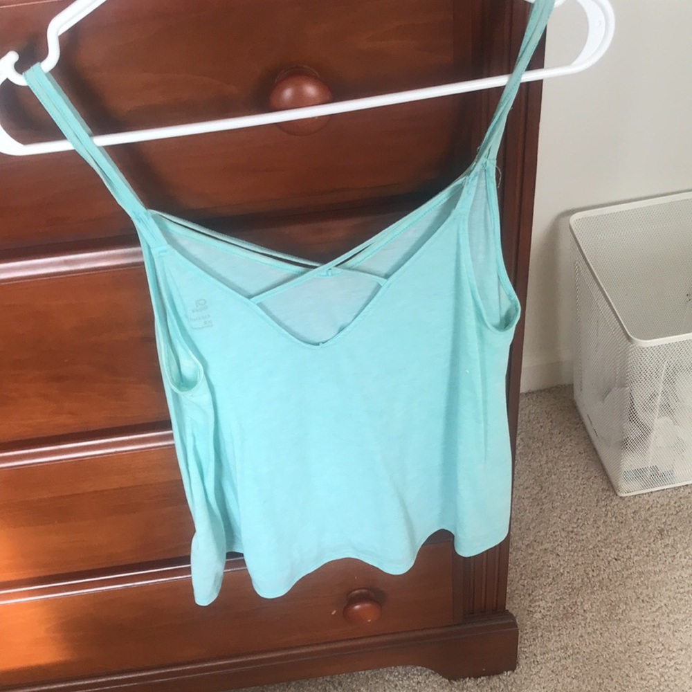 Blue workout tank - Picture 2 of 2